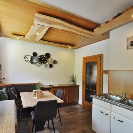 بيت ضيافة & 3*