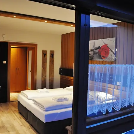 & Penzion 3*