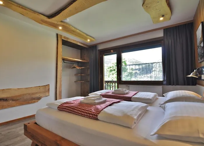 Pensionat & Weissbriach