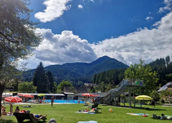 בית הארחה & 3*